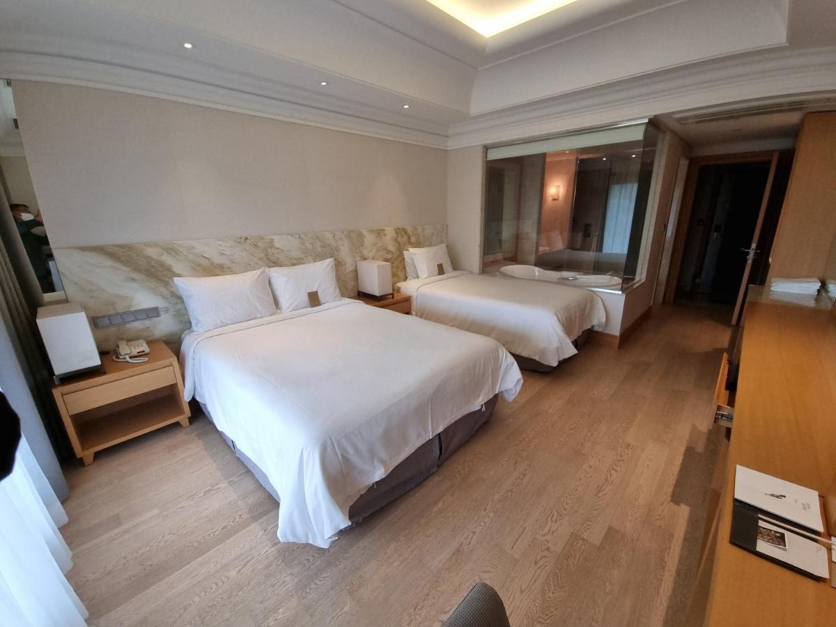 Pinegrove Hotel Gimhae Εξωτερικό φωτογραφία