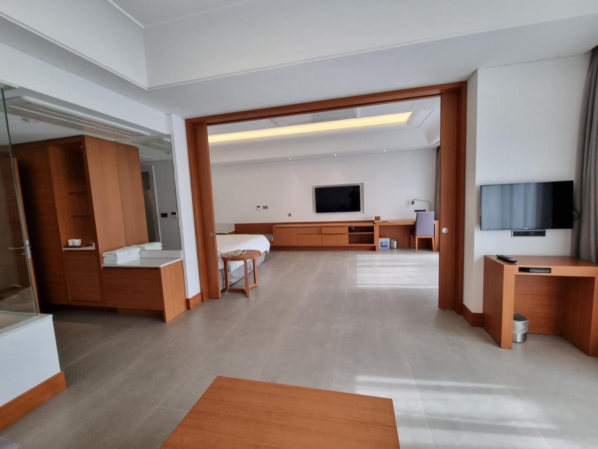 Pinegrove Hotel Gimhae Εξωτερικό φωτογραφία